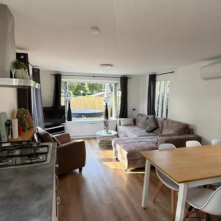 شقة Veluwe Wellness With Private Hottub And Sauna - Family House With Fenced Garden - Veluwe بوتِنْ
