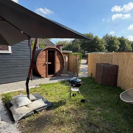 Veluwe Wellness With Private Hottub And Sauna - Family House With Fenced Garden - Veluwe Appartement Putten