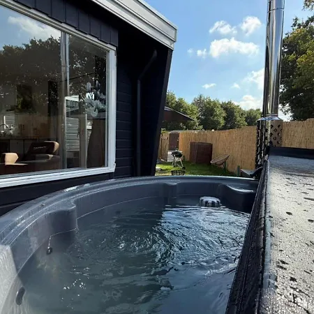 شقة Veluwe Wellness With Private Hottub And Sauna - Family House With Fenced Garden - Veluwe بوتِنْ