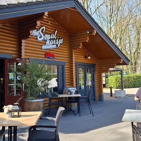 شقة Veluwe Wellness With Private Hottub And Sauna - Family House With Fenced Garden - Veluwe بوتِنْ