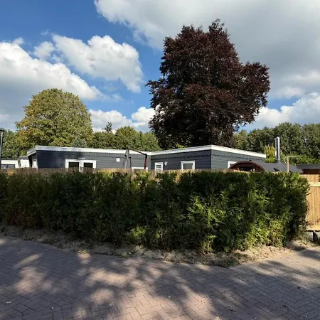 Veluwe Wellness With Private Hottub And Sauna - Family House With Fenced Garden - Veluwe Apartment