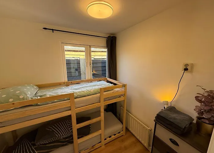 Veluwe Wellness With Private Hottub And Sauna - Family House With Fenced Garden - Veluwe Putten