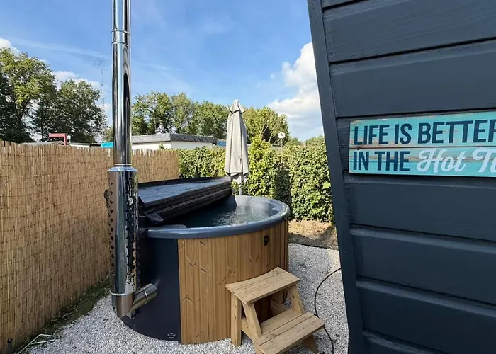 Veluwe Wellness With Private Hottub And Sauna - Family House With Fenced Garden - Veluwe Apartment Putten