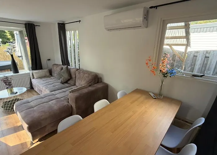 Apartment Veluwe Wellness With Private Hottub And Sauna - Family House With Fenced Garden - Veluwe Putten