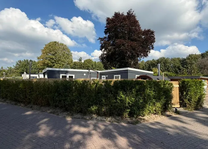 Veluwe Wellness With Private Hottub And Sauna - Family House With Fenced Garden - Veluwe Apartment